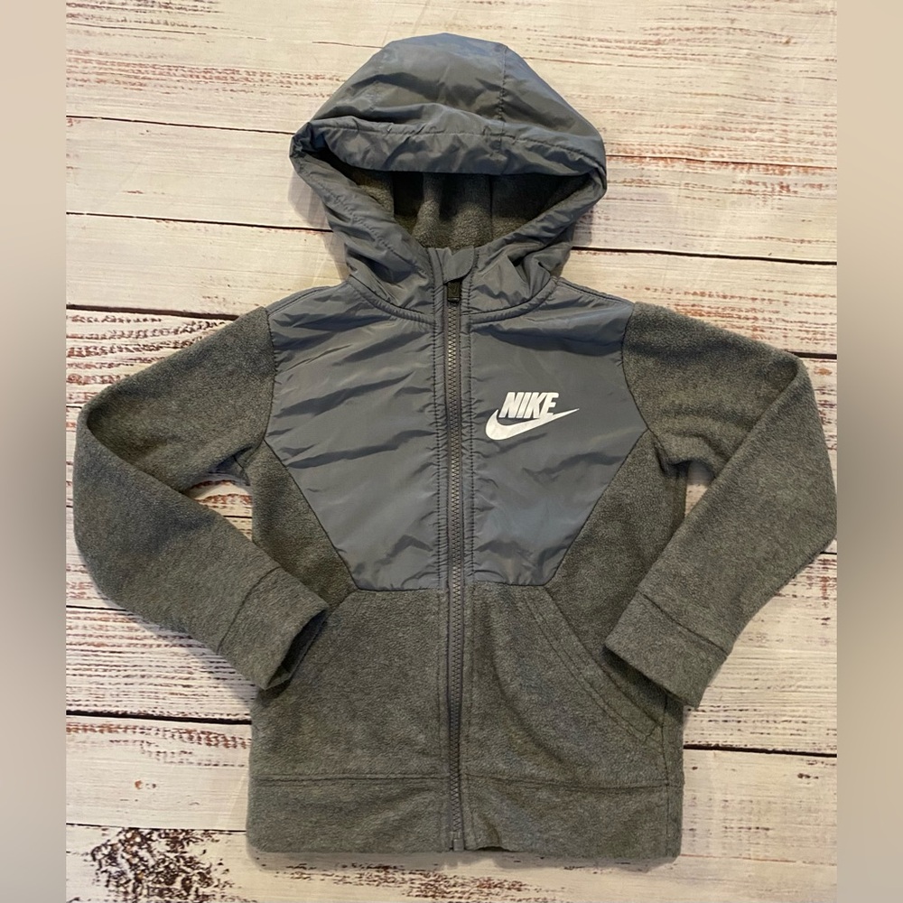 Nike Fleece Boys Jacket size 4/4T XS